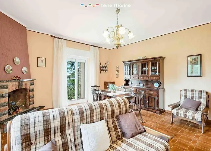 Maison Ro, Terremarine *